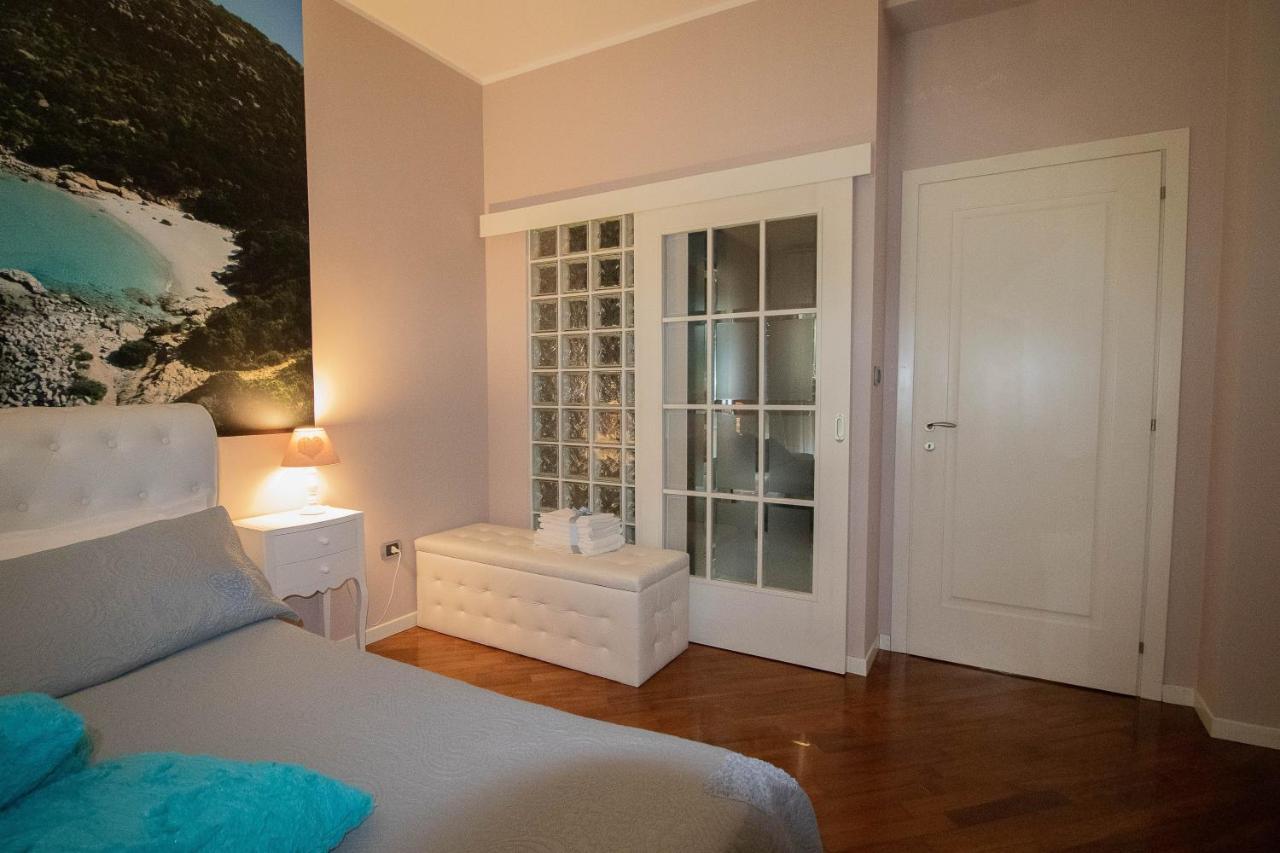 La Casa Di Adele Cagliari B&B 외부 사진