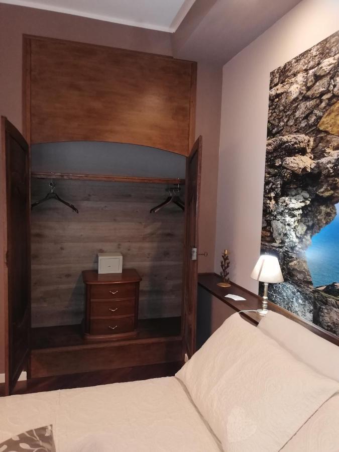 La Casa Di Adele Cagliari B&B 외부 사진